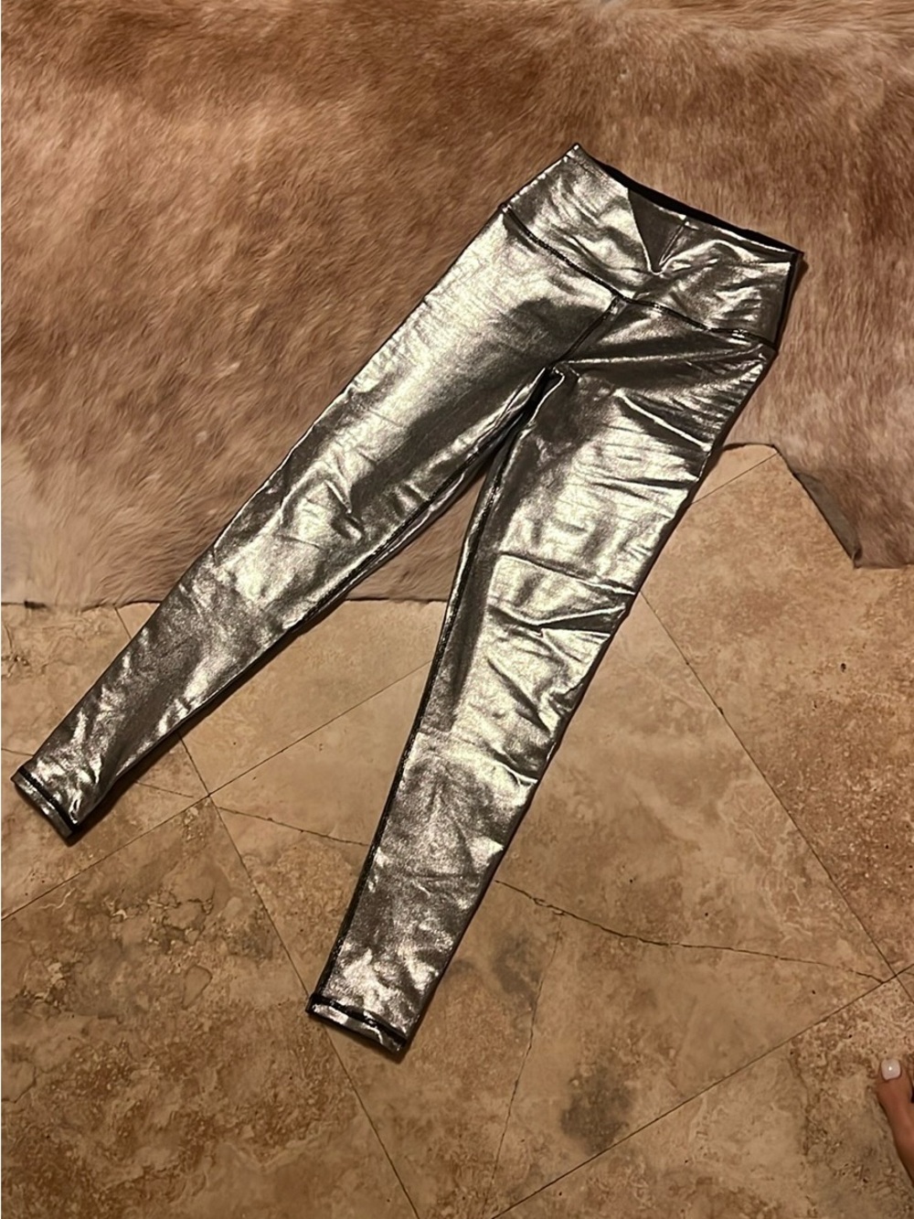 Spiritual gangster Metallic Silver Small Stretch Leggings